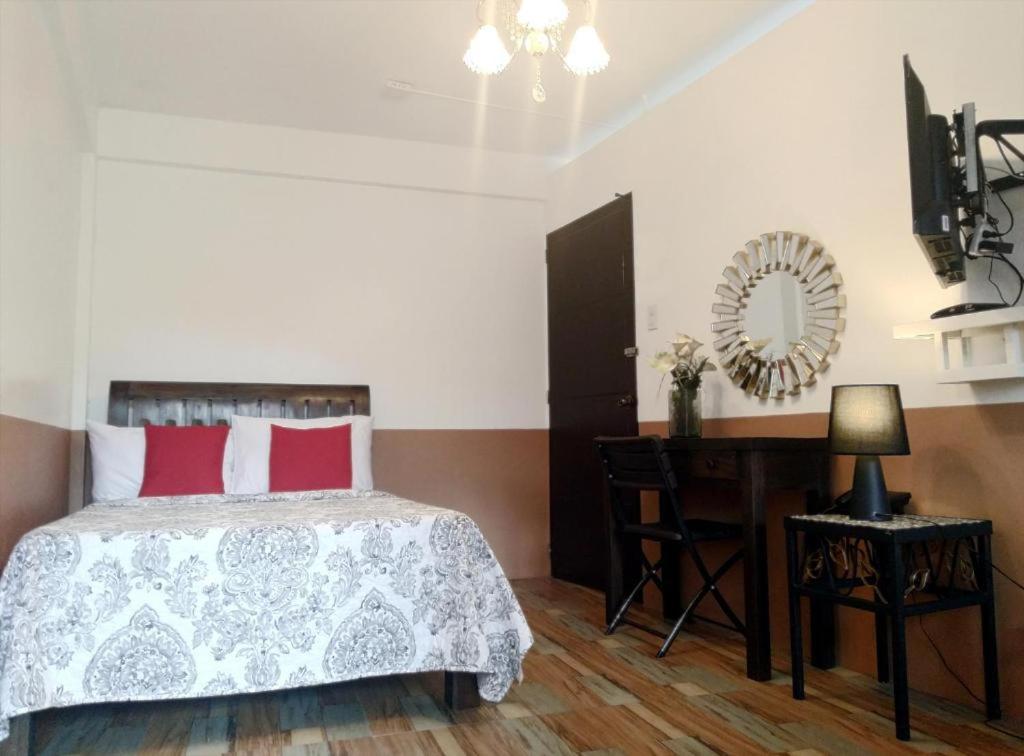 Jil'S Apartelle Tagaytay City Exterior photo