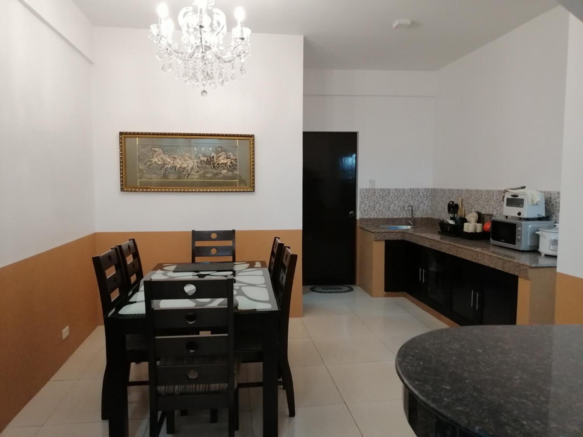 Jil'S Apartelle Tagaytay City Exterior photo